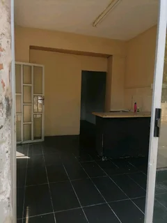 2 bedroom flat in Queensburgh for rent