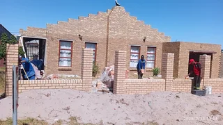 Building - Ad posted by Sizwe Stanley Ncamiso