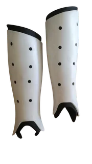 Moulded shin guard - hockey