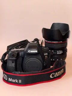 Canon EOS 6D Mark II with 24-70mm EF Zoom Lens &amp; Charger