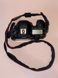 Canon EOS 6D Mark II with 24-70mm EF Zoom Lens &amp; Charger