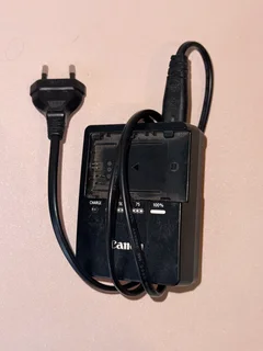 Canon EOS 6D Mark II with 24-70mm EF Zoom Lens &amp; Charger