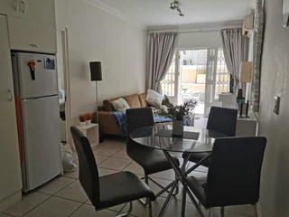 EXTRA LARGE TOP FLOOR FLAT