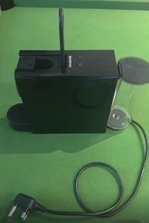 Nespresso Mini Essenza black Coffee Machine