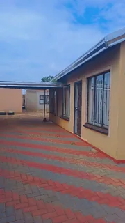 House to rent Protea Glen