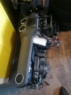 2007 Mercedes Benz Ml350 4matic (w164) Dash With Airbag, Heater Box, Switches Etc As Per Pic.