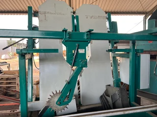 Sawmill - WoodMizer TVS