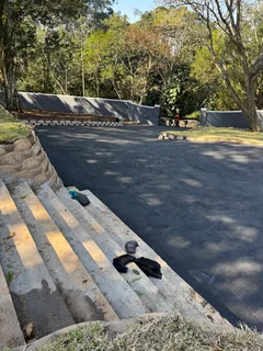 TAR DRIVEWAYS PAVING