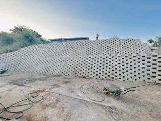 RETAINING WALLS BOUNDARY WALLS