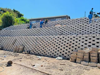 RETAINING WALLS BOUNDARY WALLS
