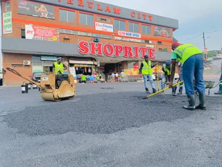TAR DRIVEWAYS RETAINING WALLS