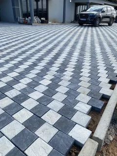 Brick Paving Coble stones paving