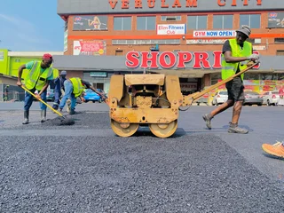 Tar Driveways And Retaining Walls