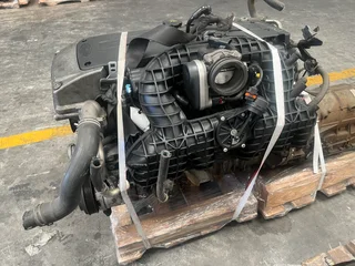 FORD 4L STRAIGHT 6 FALCON AUTO