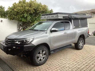 2019 Toyota Hilux 2.8  4x4  Extended Cab camper