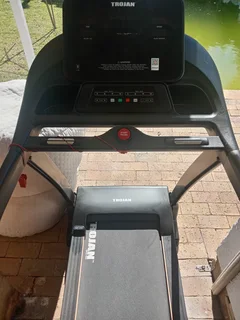 Treadmill Trojan 1210