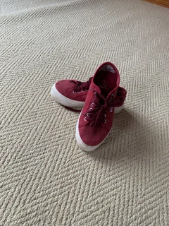 Platform ladies shoe - maroon