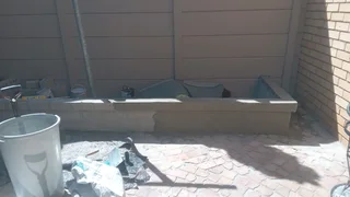 Bricklayer job and plastering