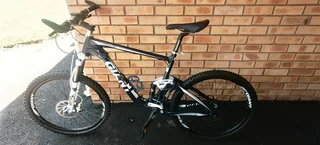 Giant - Ad posted by jackson xolani