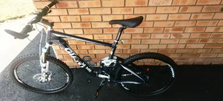 Giant - Ad posted by jackson xolani