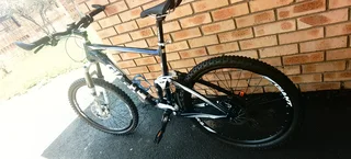 Giant - Ad posted by jackson xolani