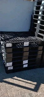 Plastic pallets for sale