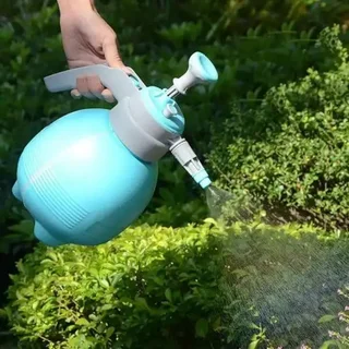 Perfect Dealz 2 Liter Manual Pressure Sprayer