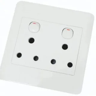 Perfect Dealz 2 x 16A Switched Outlet 4×4 With White Cover Plate