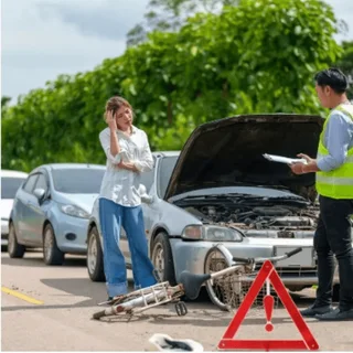 Perfect Dealz Foldable Car Warning Triangle