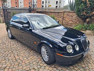 2006 Jaguar S-type 2.7 se bi-turbo diesel.