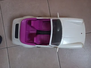 Barbie car for sale Camara 4