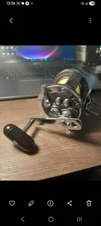 Fishing reel