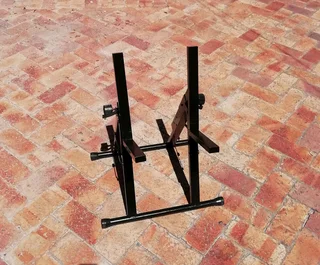 Heavy-duty GUITAR AMP stand for sale in VERY GOOD condition!