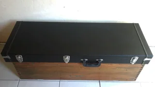 Genuine Leather Hard Case For Electric Guitar Excellent Condition With Keys!