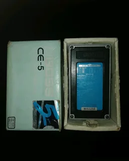 Boss CHORUS ENSEMBLE CE-5 electric guitar effects pedal Late 80s ver EXCELLENT condition in the box!