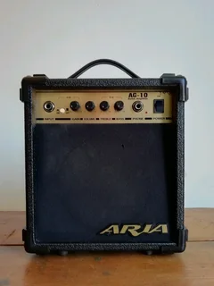 Aria Ag-10 10watt Duel Channel Electric Guitar Amp Excellent Condition See Pics!