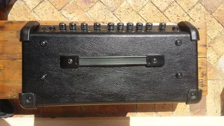 Line 6 Spider IV 30 watt electric guitar amp with modulation and effects IMMACULATE as NEW condition