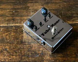 M I Audio Effects Tube Zone V4 Boutique Electric Guitar Effects Pedal Immaculate Condition