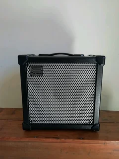 Roland CUBE 80XL 80watt electric guitar amp with modulation and effects EXCELLENT condition