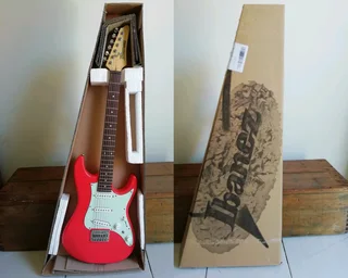 Ibanez AZ Series AZES31VM Hardtail Strat electric guitar Like new MINT in box IMMACULATE condition!