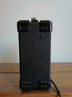 ARIA AG-10 10WATT Duel channel electric guitar amp EXCELLENT condition