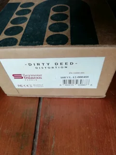Seymour Duncan Dirty Deed Distortion guitar effects pedal LIKE NEW condition in box! IMMACULATE!!