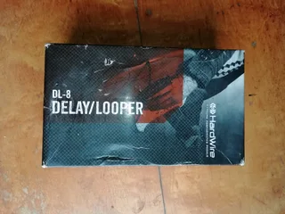 Digitech HardWire DL-8 Digital and analog delay with looper fx pedal EXCELLENT condition in the box!