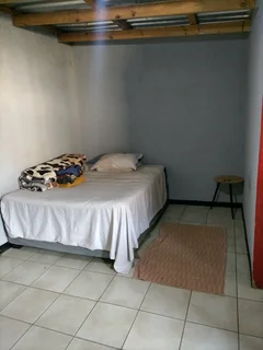 Room to let in secure yard