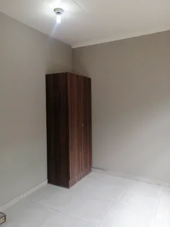 2 bedroomed house in Primrose Germiston for R4500