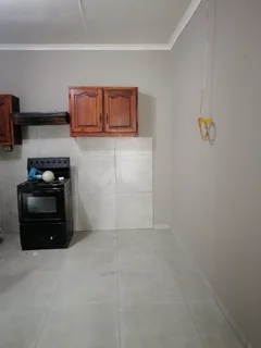 2 bedroomed house in Primrose Germiston for R4500