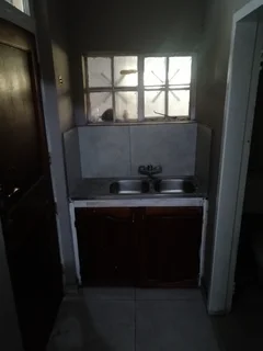 2 bedroomed house in Primrose Germiston for R4500