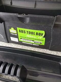 Toolboxes still good condition like new both R300