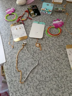 Costume jewelry new R220 the whole bag full