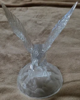 Vintage 1970s Cristal D&#39; Arques [24% Lead Crystal Clear Glass] Bald Eagle Statue/Figurine - RARE
